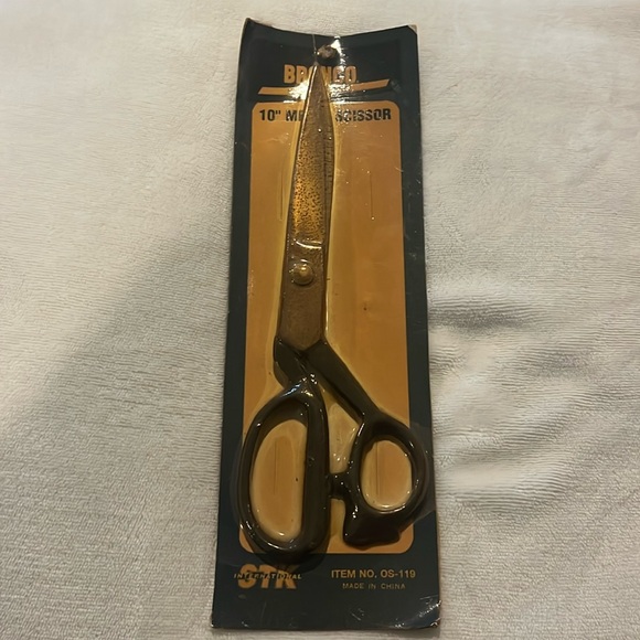 $6 SALE Never opened Vintage STK 10" Metal Bronco Scissors #farmhouse #vintage - Picture 1 of 7